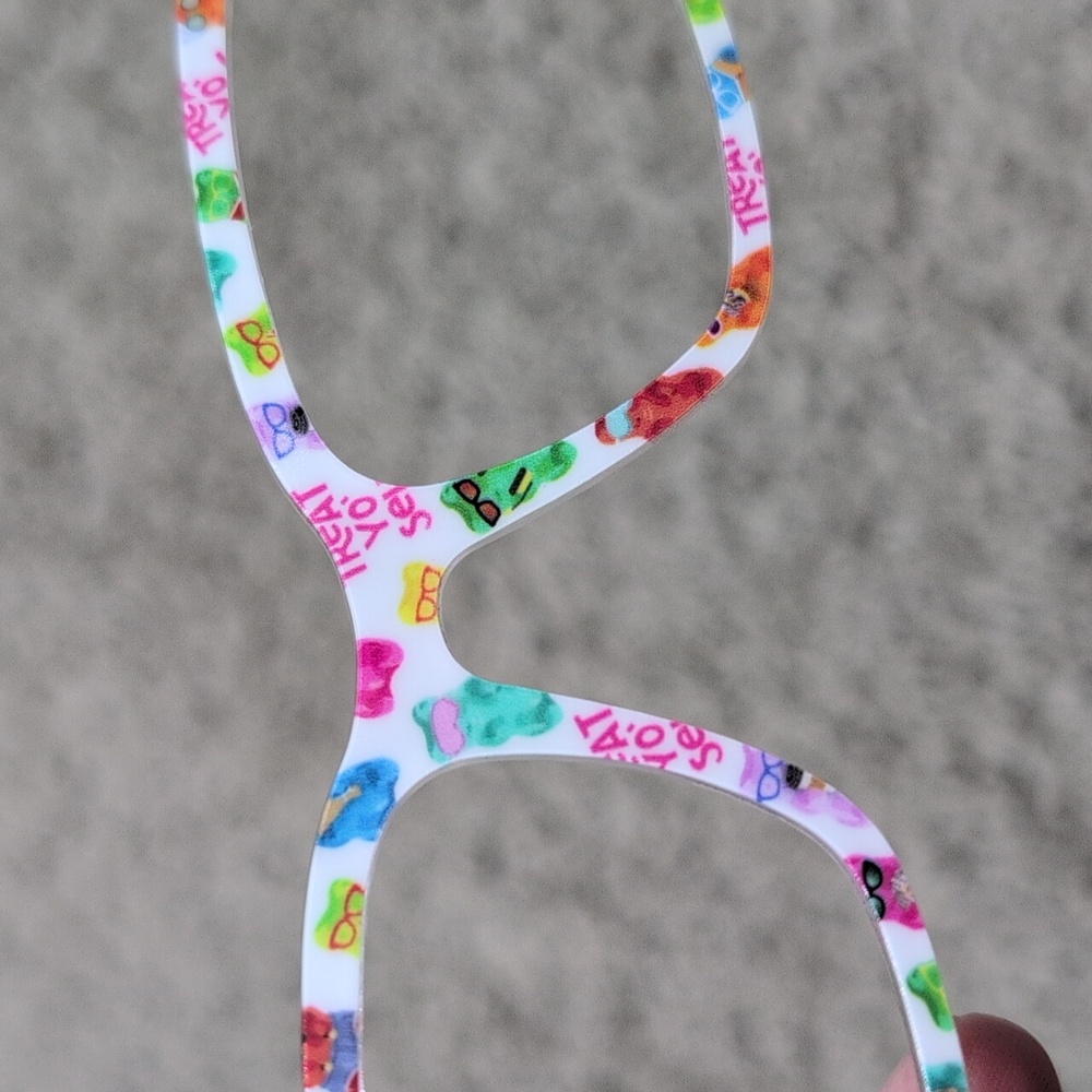 NWOT Pair Eyewear LARKIN Magnetic Topper Treat Yo Self Gummy Bear Print - Picture 4 of 6
